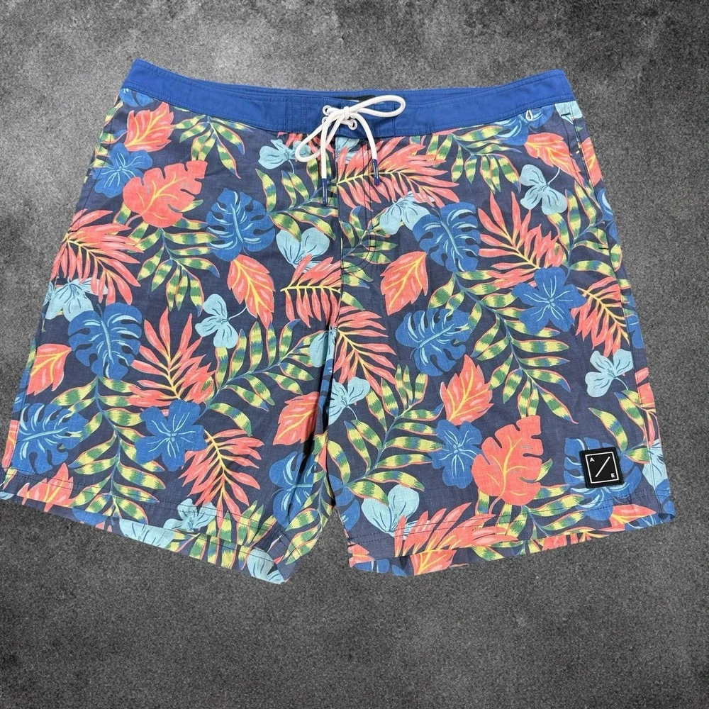 American Eagle Board Shorts XXL Blue Hawaiian‎ Floral Tropical Swim NWT
